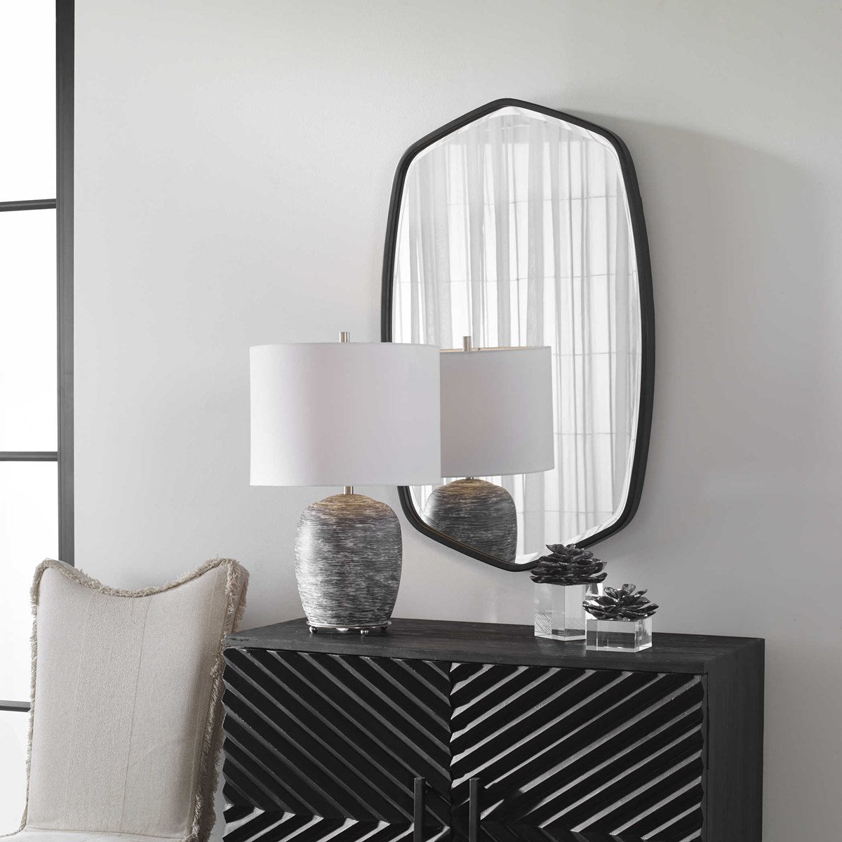 Duronia Mirror Black | BeBoldFurniture