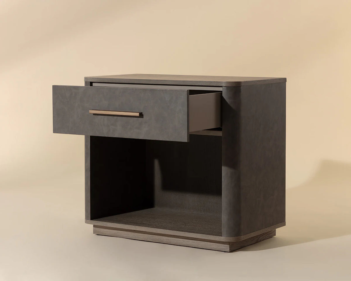 Altman Nightstand