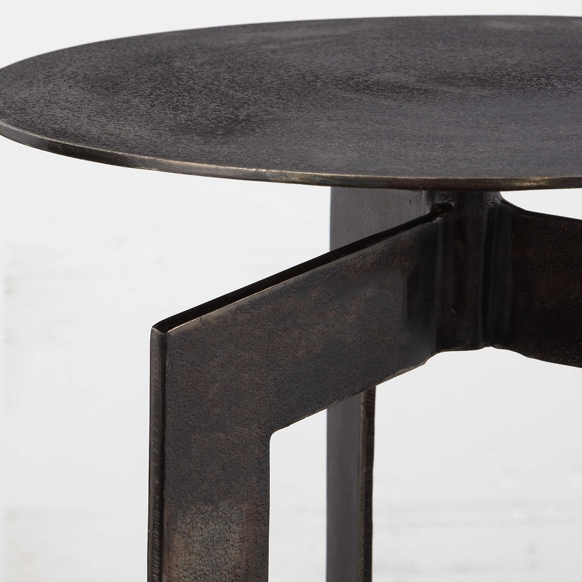 Deltoid Accent Table | BeBoldFurniture