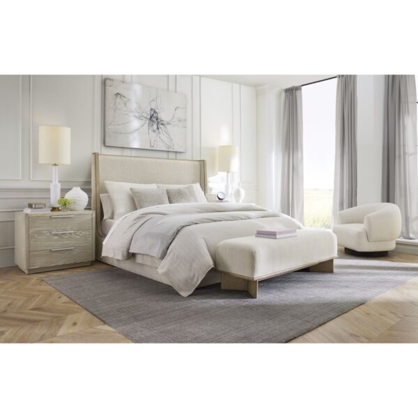 Warner Bed with classic elegance and luxurious comfort | BeBoldFurniture