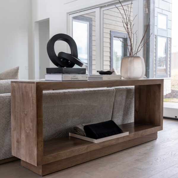 Chicago Console Table